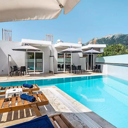 Blue Star Aparthotel Nidrí Kültér fotó