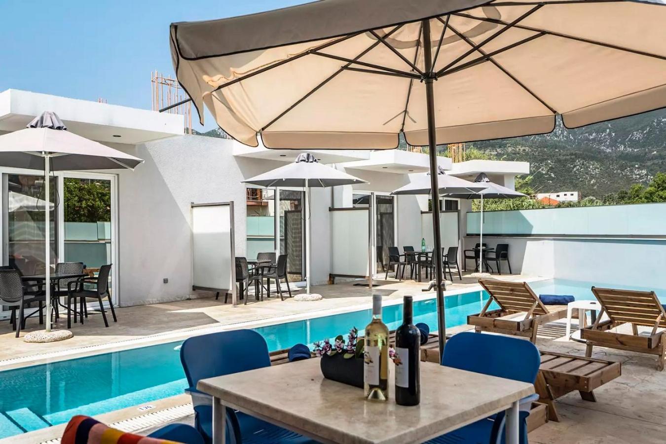 Blue Star Aparthotel Nidrí Kültér fotó