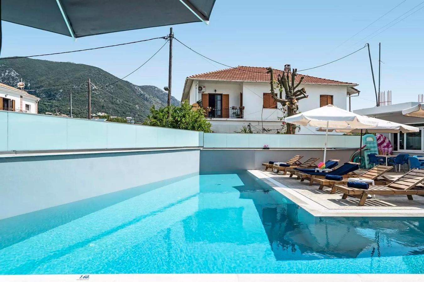 Blue Star Aparthotel Nidrí Kültér fotó