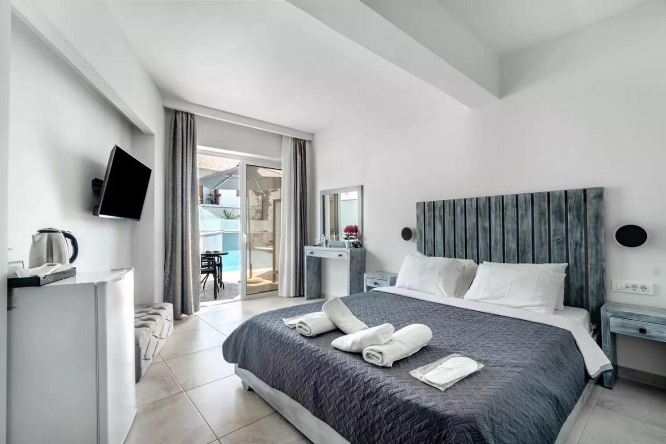 Blue Star Aparthotel Nidrí Kültér fotó