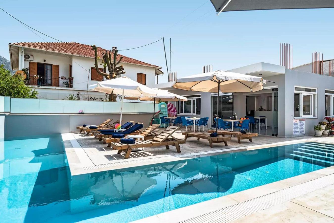Blue Star Aparthotel Nidrí Kültér fotó