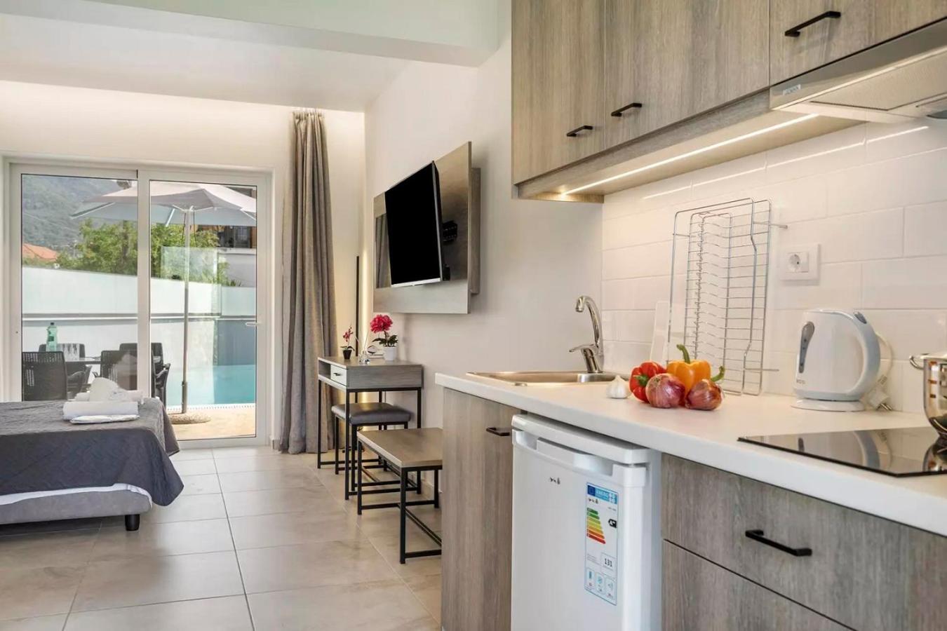 Blue Star Aparthotel Nidrí Kültér fotó