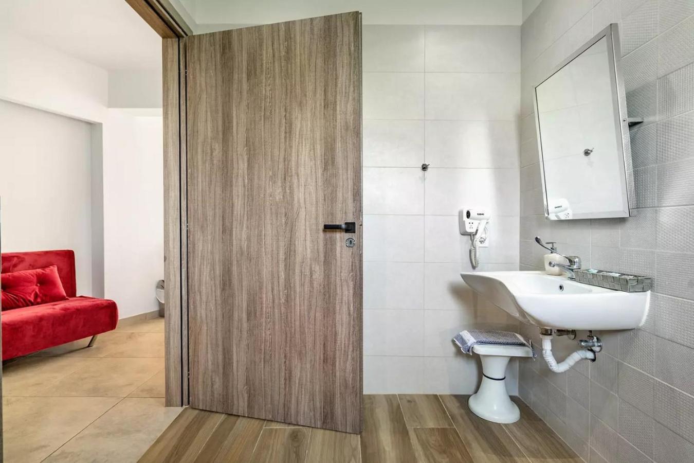 Blue Star Aparthotel Nidrí Kültér fotó